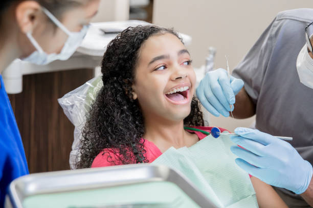 Best Emergency Dentist for Knocked-Out Tooth in Brookston, IN